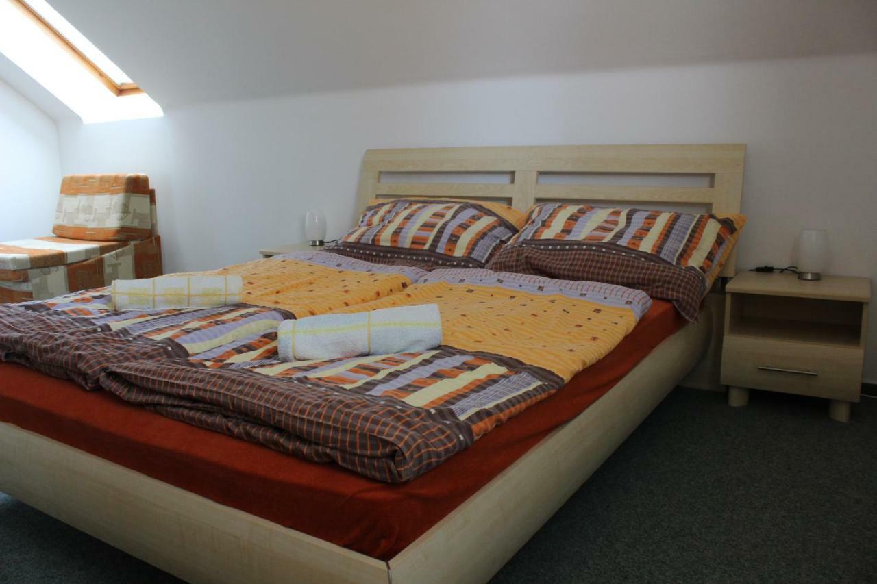 Apartmán V Podskalí Hluboká nad Vltavou Exterior foto